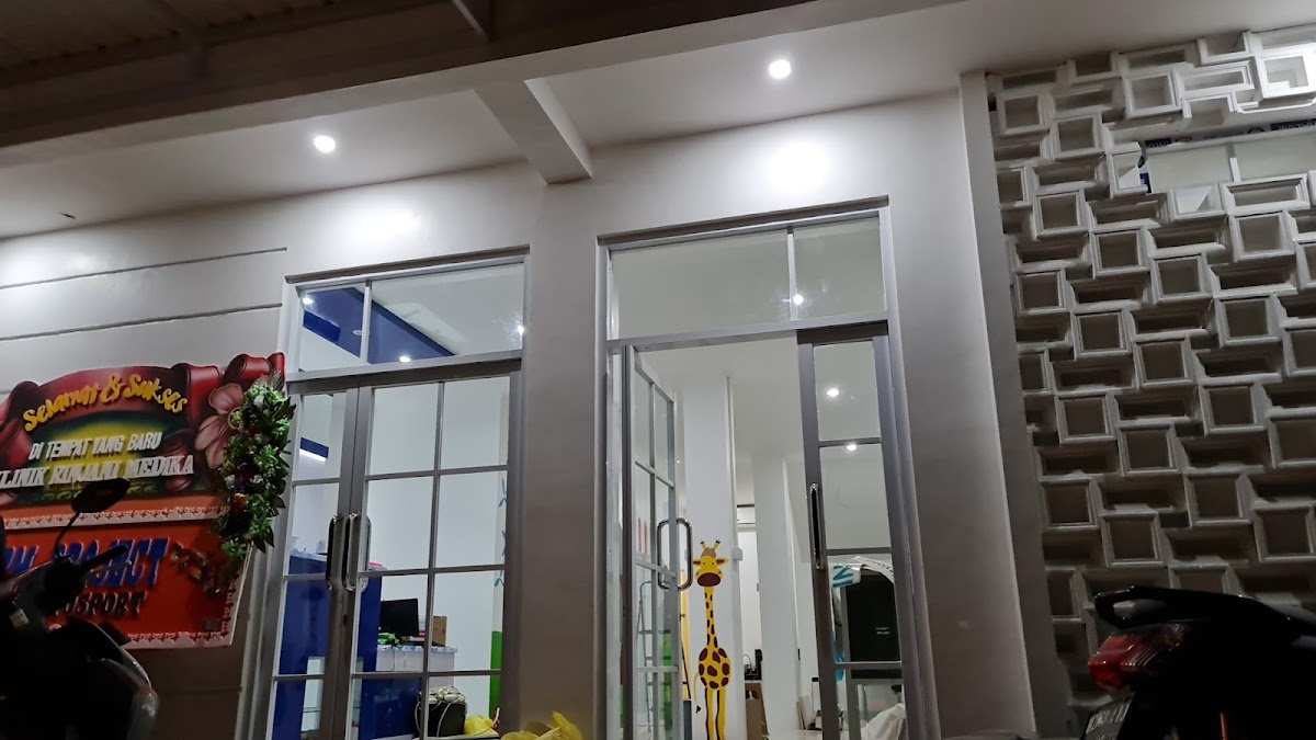 Mengapa Warga Cilacap Antre Berjam-jam untuk Cek Kesehatan Gratis di Jalan A. Yani?